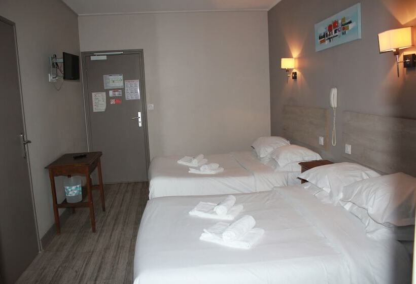 בית מלון כפרי Hôtel De La Beauronne