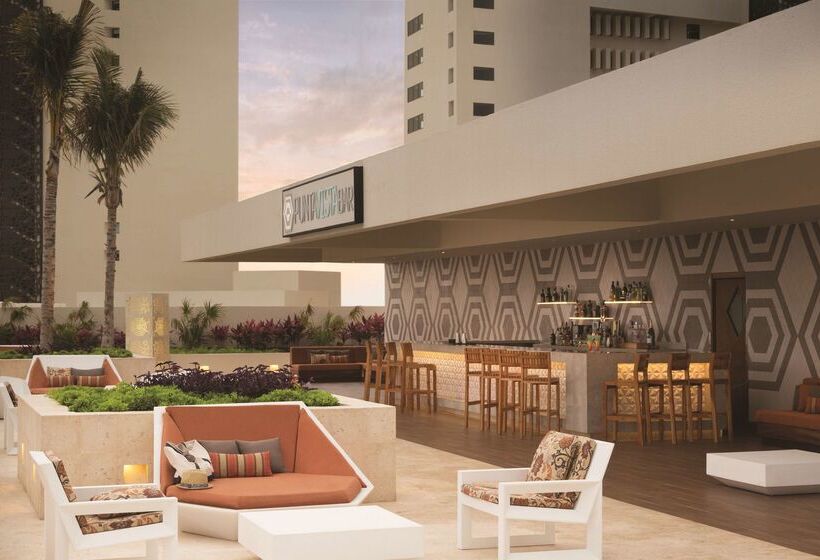 בית מלון כפרי Hyatt Ziva Cancun