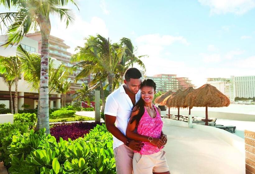 בית מלון כפרי Hyatt Ziva Cancun