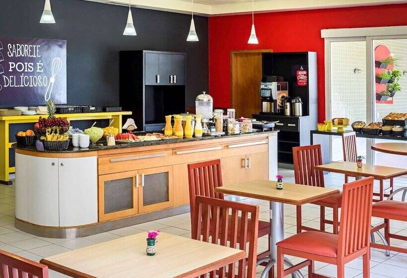 酒店 Ibis Belém Aeroporto