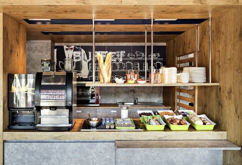 בית מלון כפרי Ibis Budget Antony Massy Rénové 2024