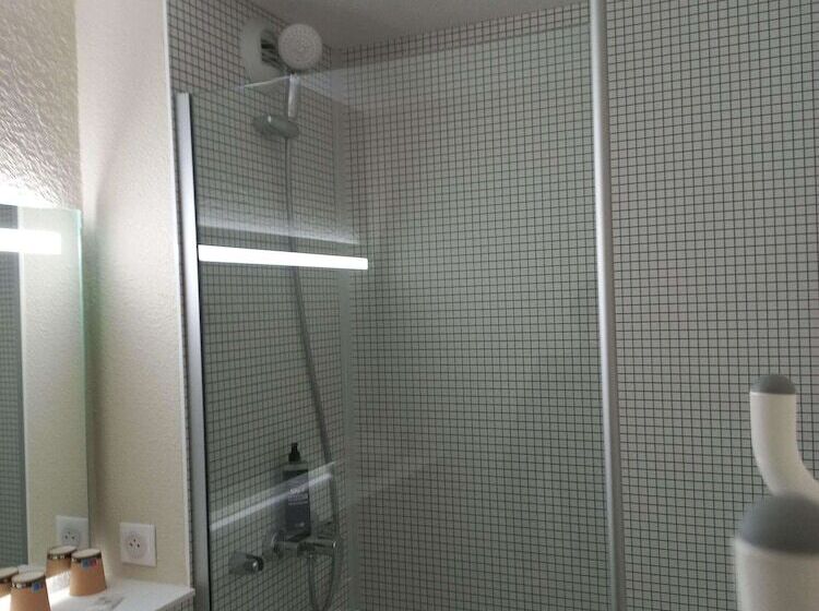 בית מלון כפרי Ibis Budget Antony Massy Rénové 2024