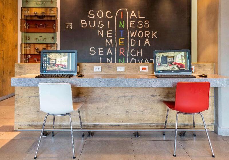 Отель Ibis Queretaro