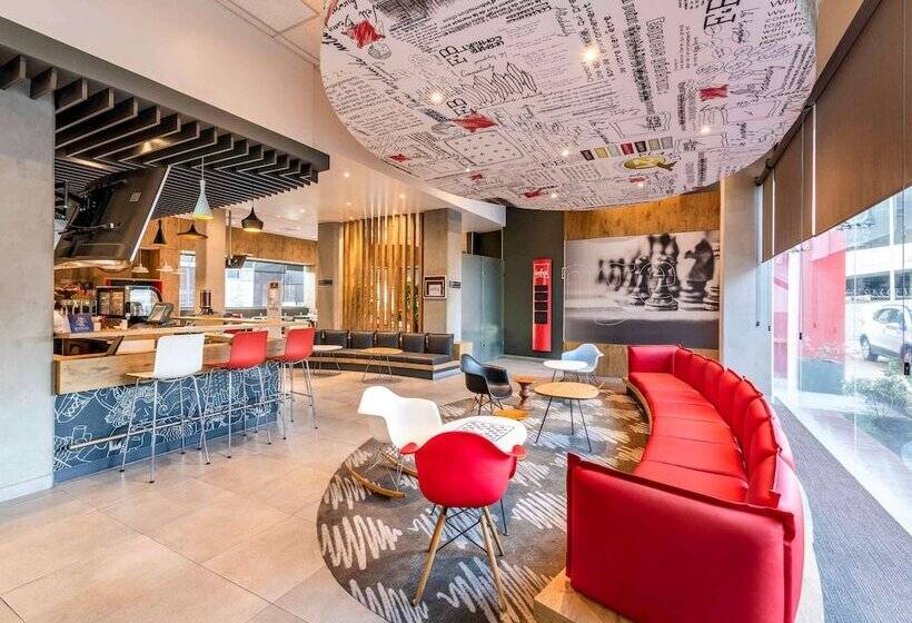 Отель Ibis Queretaro