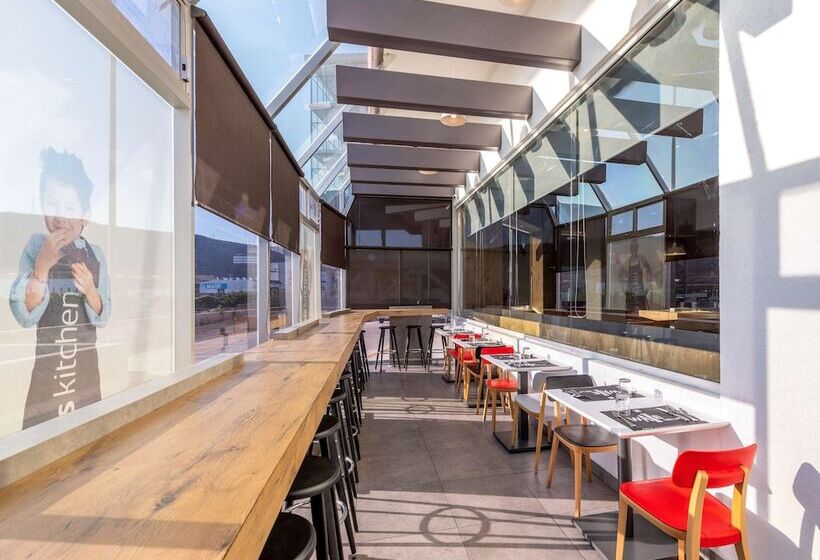 Отель Ibis Queretaro