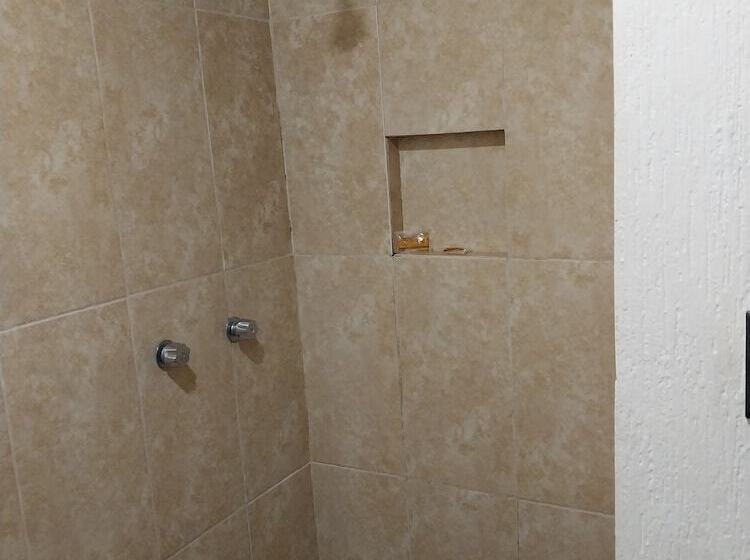 Отель Jorge Alejandro