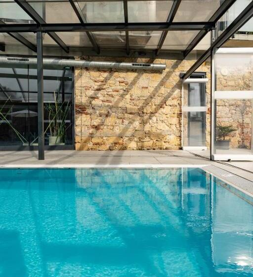 فندق Kaiser Von österreich, Historik  Und Thermal