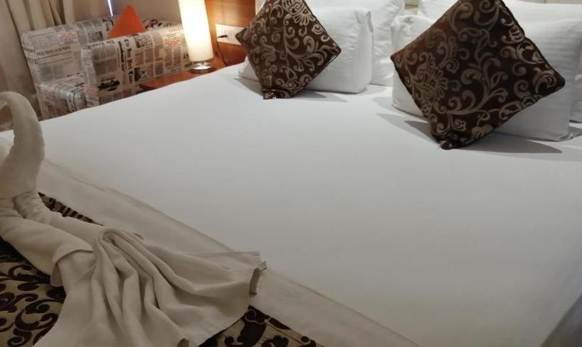 ホテル Kyriad  Jaipur