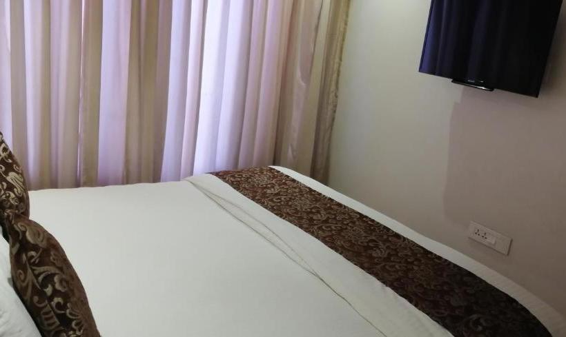 ホテル Kyriad  Jaipur