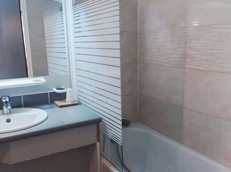 בית מלון כפרי Hôtel De L Ile Du Saussay