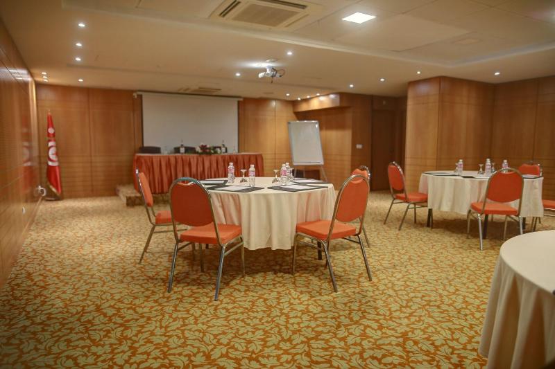 هتل Lac Leman, Les Berges Du Lac