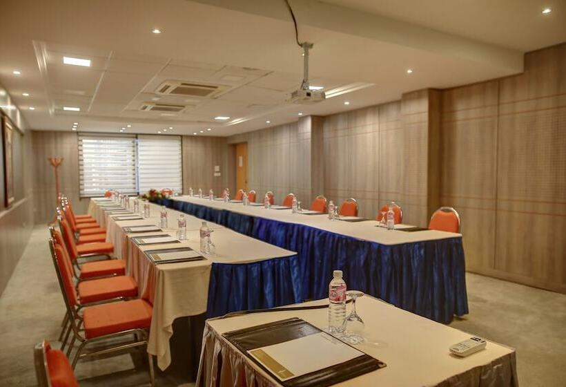 هتل Lac Leman, Les Berges Du Lac