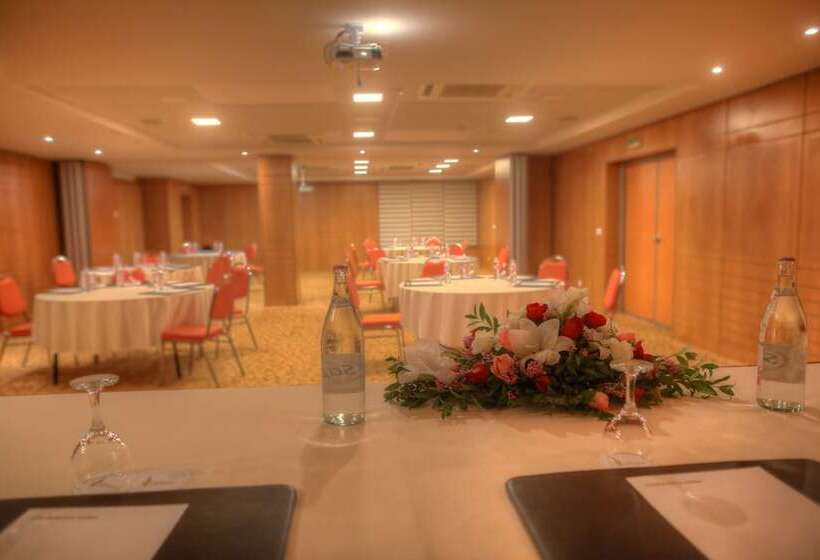 هتل Lac Leman, Les Berges Du Lac