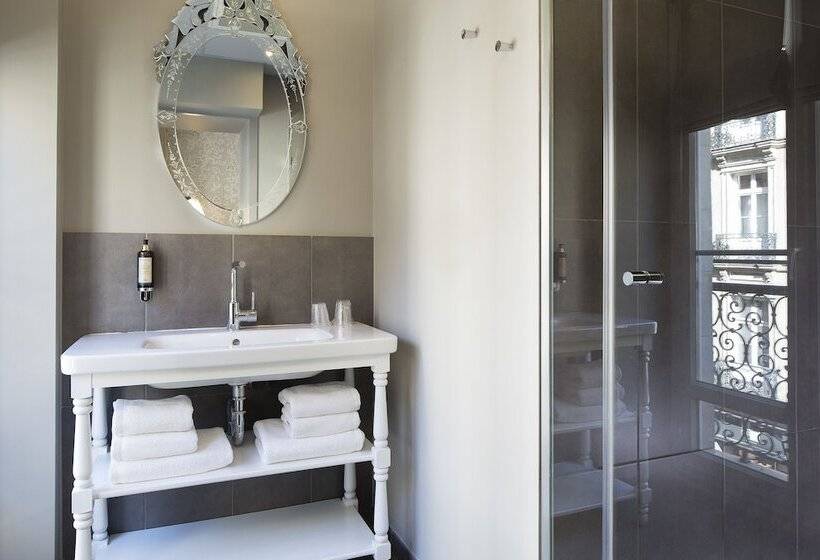 فندق Le Nemours Rennes