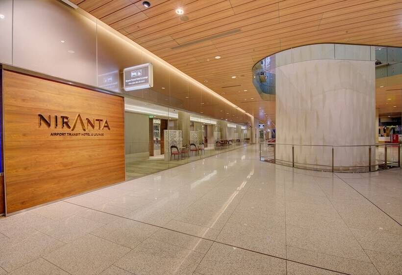 Niranta Airport Transit Hotel & Lounge Terminal 2 Arrivals
