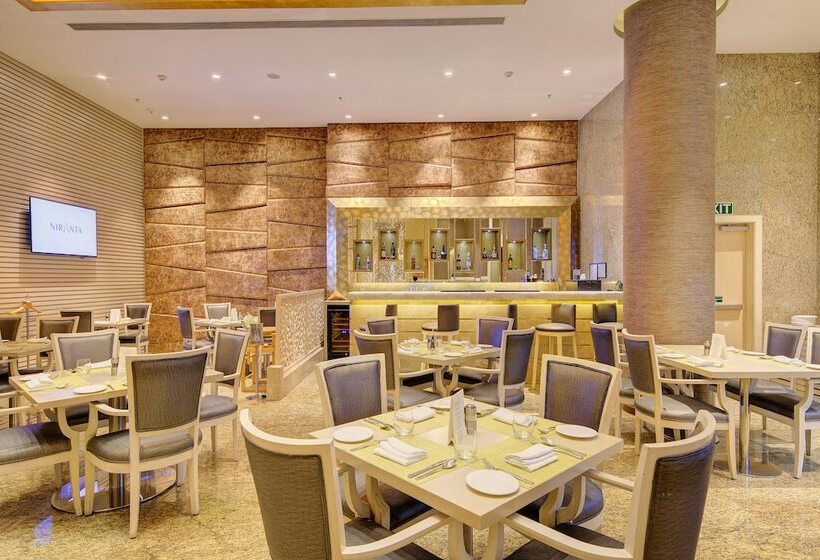 Niranta Airport Transit Hotel & Lounge Terminal 2 Arrivals