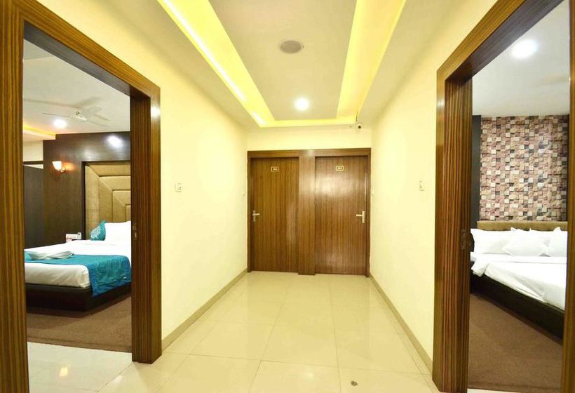 Hotel Oyo Premium Alankar Circle