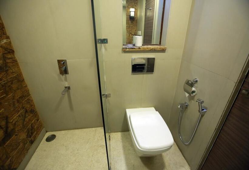 Hotel Oyo Premium Children Park Sardarpura