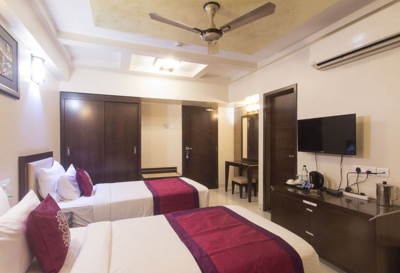 Hotel Oyo Premium Kanjurmarg Bhandup West