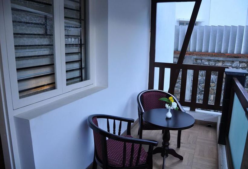 ホテル Oyo Premium Observatory Road