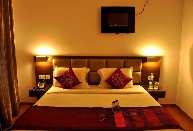 ホテル Oyo Premium Observatory Road