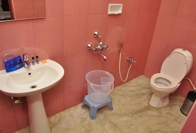 هتل Oyo Rooms Convent Road Queens Land