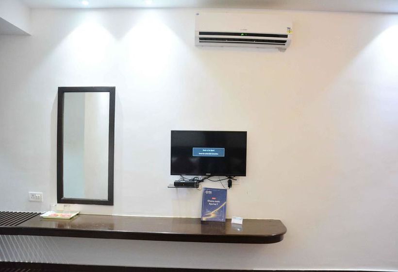 فندق Oyo Rooms Court Circle