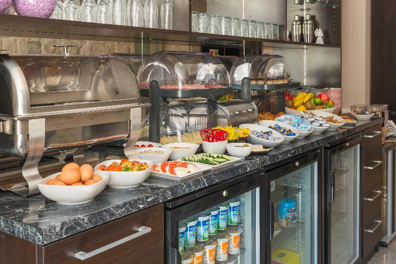 Palace Suites Heritage Hotel Adults Only