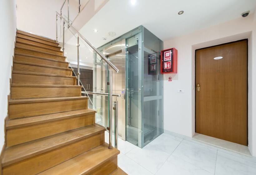 Palace Suites Heritage Hotel Adults Only