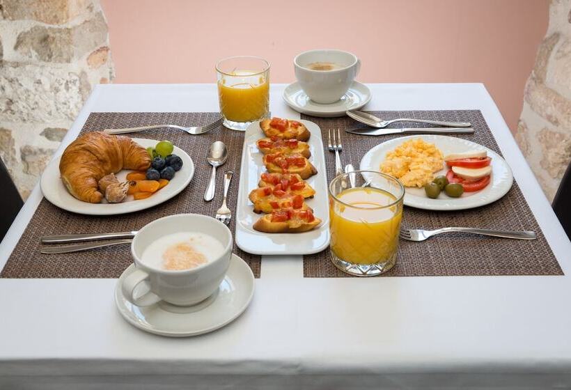 Palace Suites Heritage Hotel Adults Only