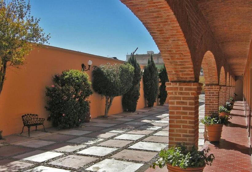 فندق Posada Real