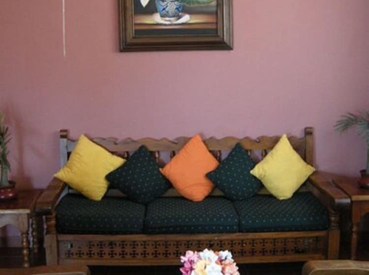 فندق Posada Real