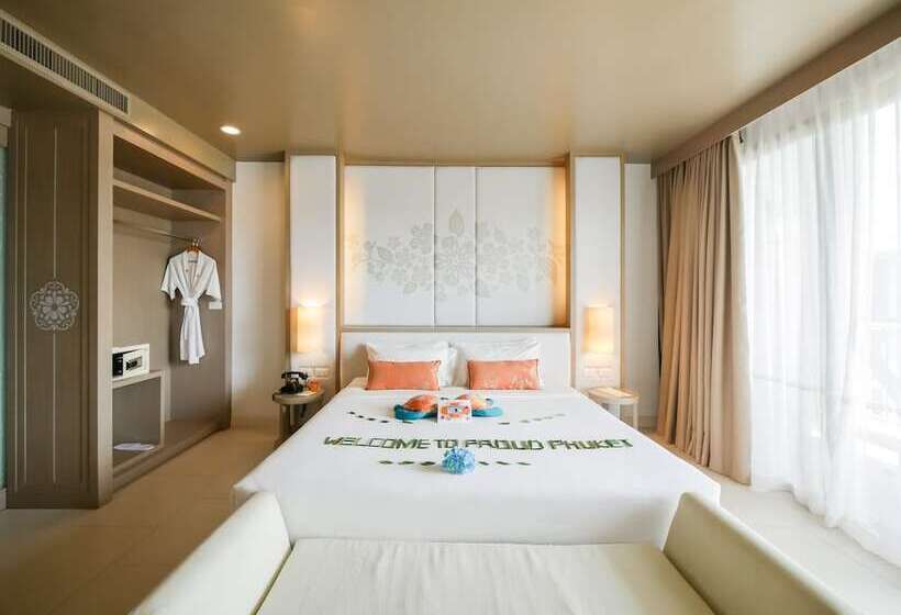 酒店 Proud Phuket, Naiyang Beach