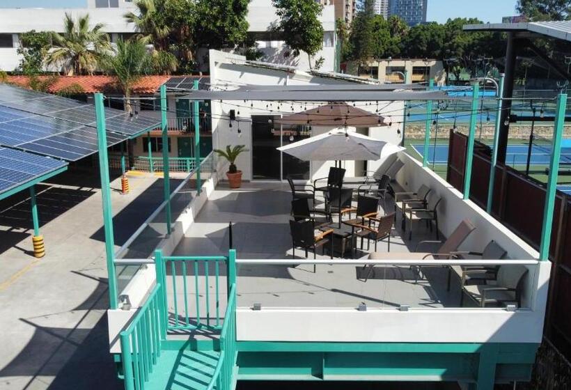 בית מלון כפרי Real Inn De Tijuana