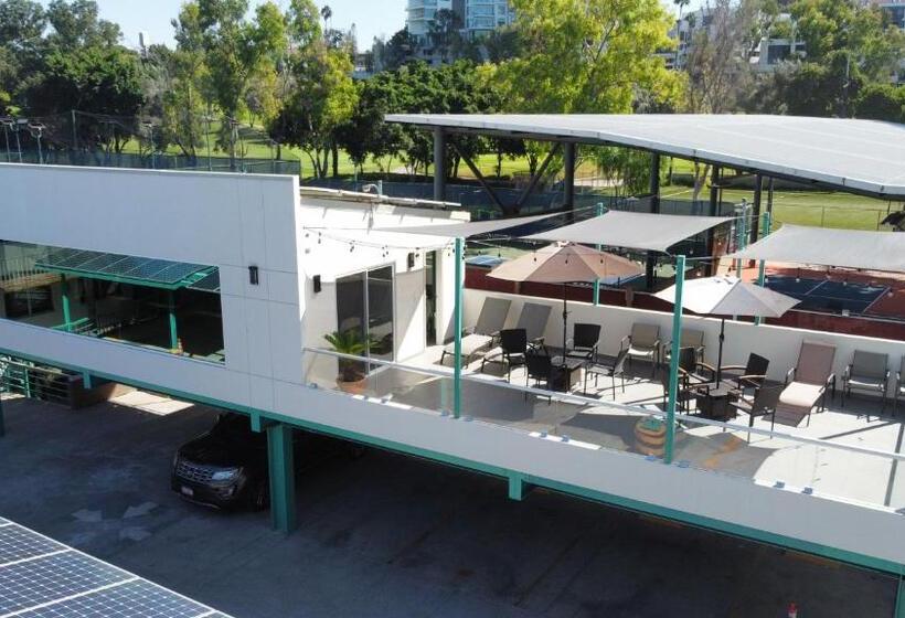 בית מלון כפרי Real Inn De Tijuana