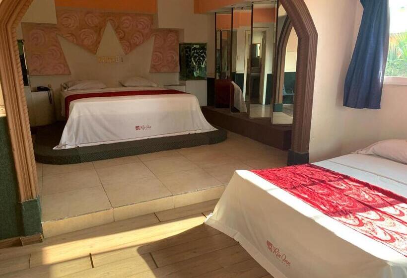 فندق Rio Inn