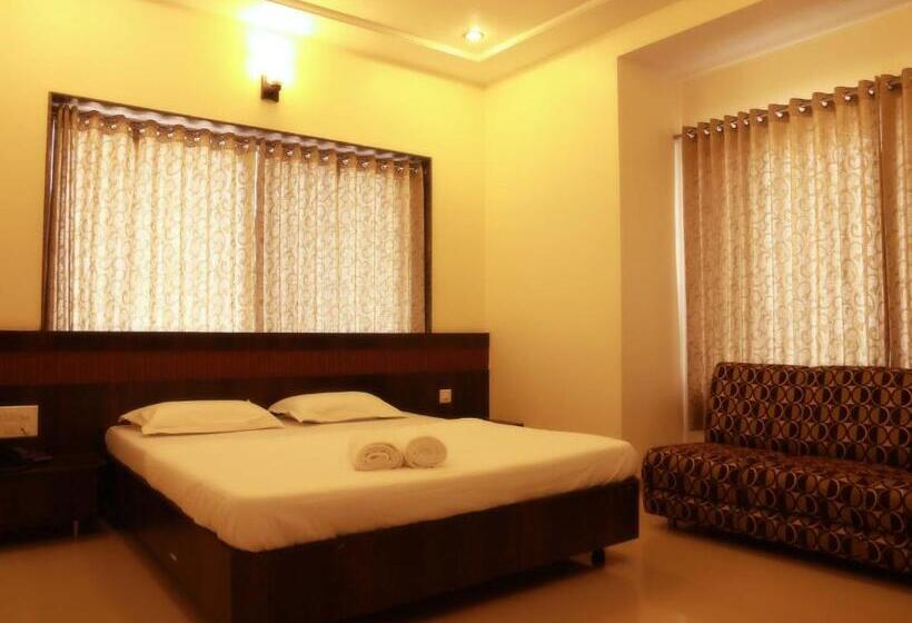 فندق Sai Ramanand