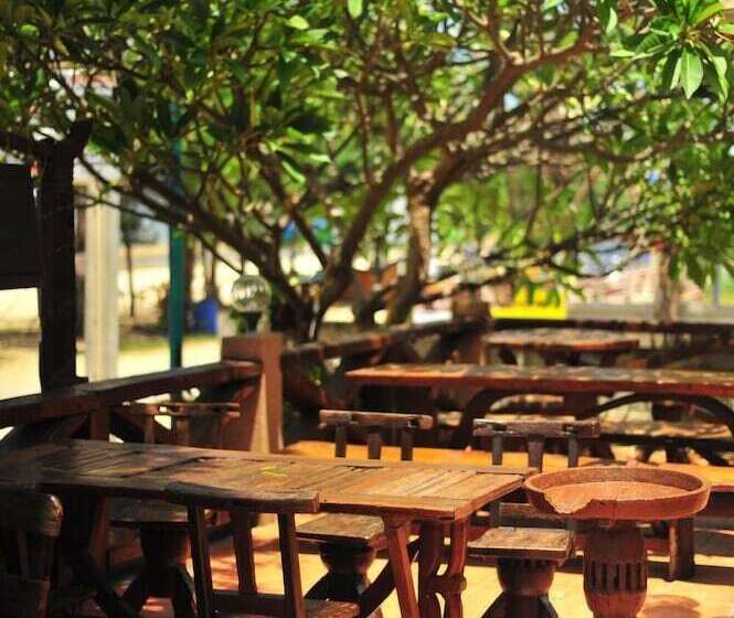 호텔 Samroiyod Holiday Resort