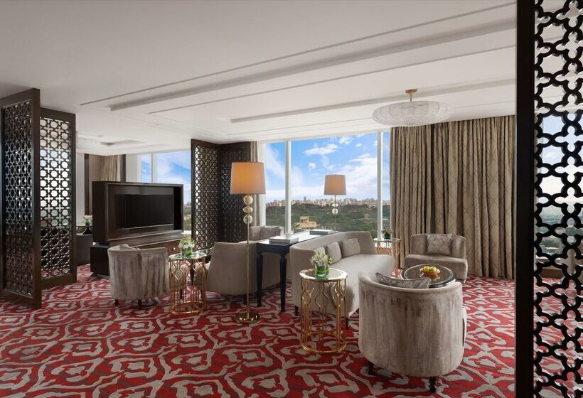 ホテル Shangrila Bengaluru