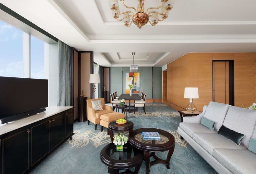 ホテル Shangrila Bengaluru