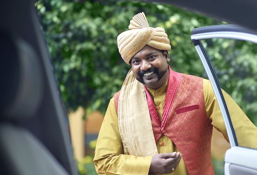 Отель Shangrila Bengaluru