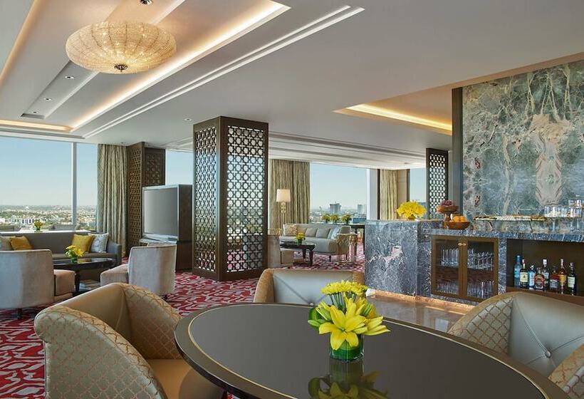 Отель Shangrila Bengaluru