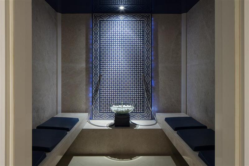 هتل Sheraton Sharjah Beach Resort And Spa