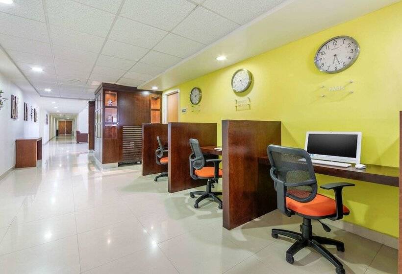 فندق Sleep Inn Monclova