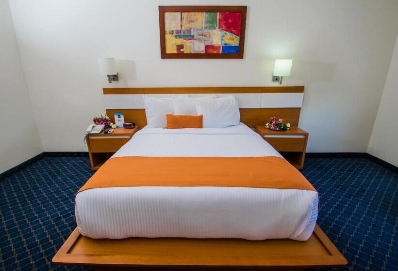 فندق Sleep Inn Monclova