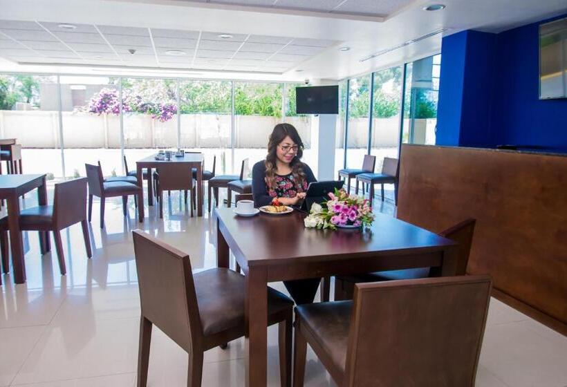 فندق Sleep Inn Monclova