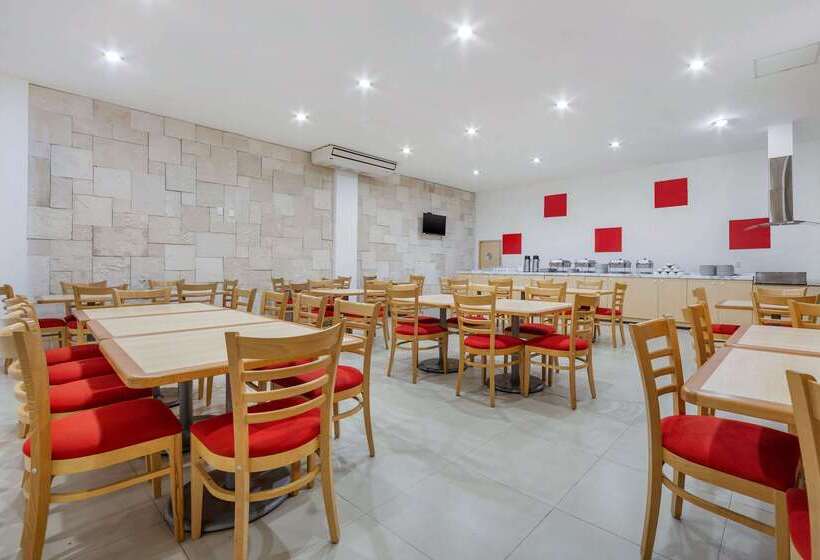 هتل Premier Inn Tuxtla