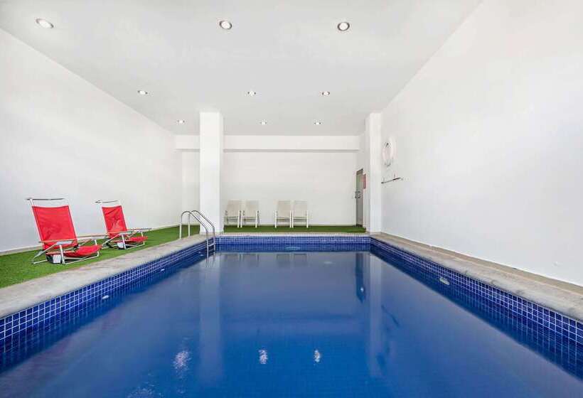 هتل Premier Inn Tuxtla