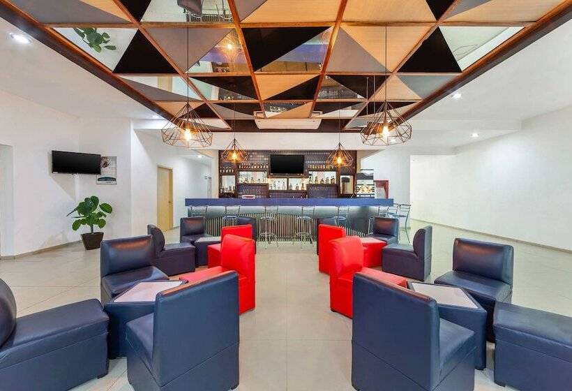 هتل Premier Inn Tuxtla