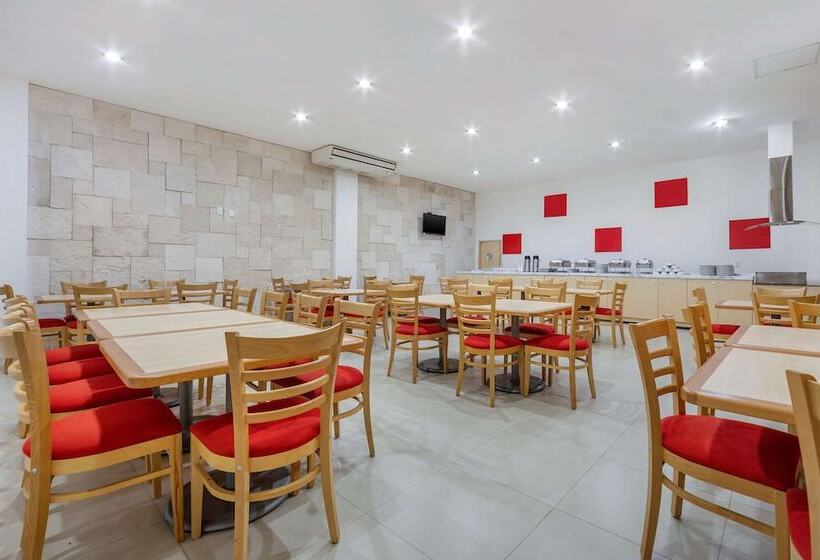 هتل Premier Inn Tuxtla